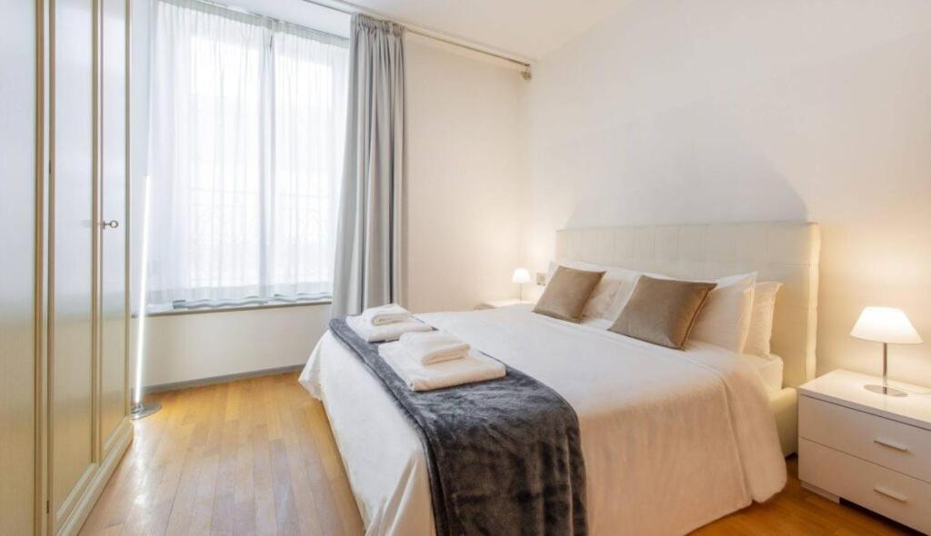Milan Duomo Suites Экстерьер фото